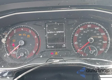 2019 Volkswagen Jetta 1.4T R-Line/1.4T S/1.4T Se z USA, uszkodzony, nr VIN 3VWC57BU9KM130220